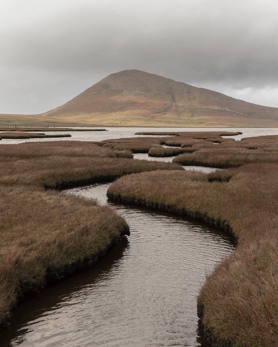 vistaaura222's tweet photo. Isle of Harris, Scotland https://t.co/RqTfNTo9Z1