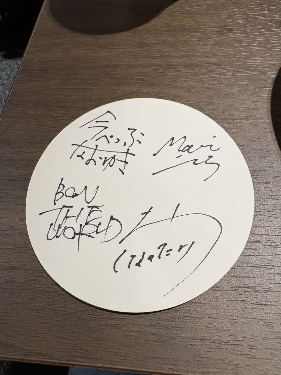 toraou7's tweet photo. HISのツアーに行ってきた
道頓堀シアターでビュッフェ食べながら
新喜劇メンバーによるトークとクイズ
そして新喜劇体験と楽しんだ90分
そのあとはNGKに移動して通常公演
（ちゃん��移動は案内の人についていくスタイル😂）
これで10000円は値打ちある
次もやってほしい企画だね https://t.co/IEL3A0UAf5