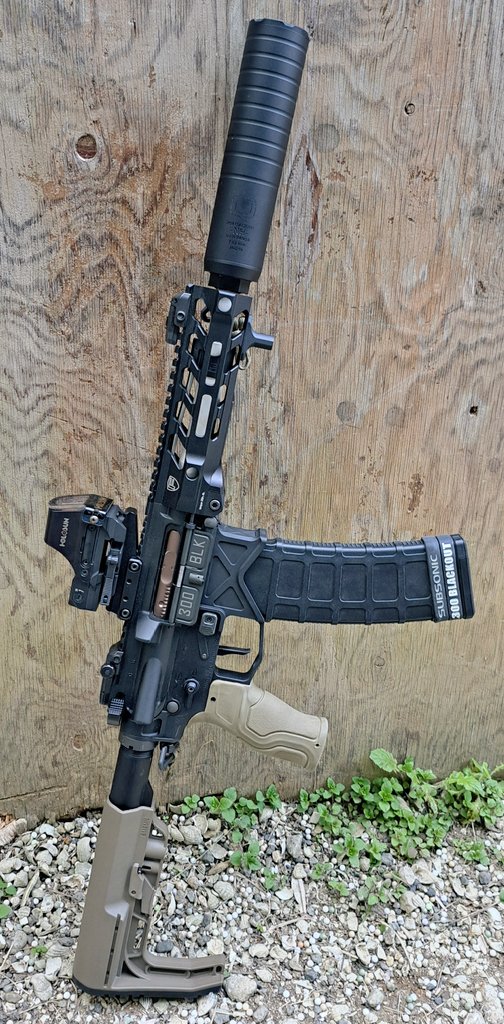 JP_amd65's tweet image. #さばおわ じゃっど～。

本日も #DRAGOON さんにて平日サバゲーを楽しみました～✨

とりあえずガスブロM4も何とか動いてよかったよかった✨

今回ご一緒できた皆様、誠にありがとうございました🙇