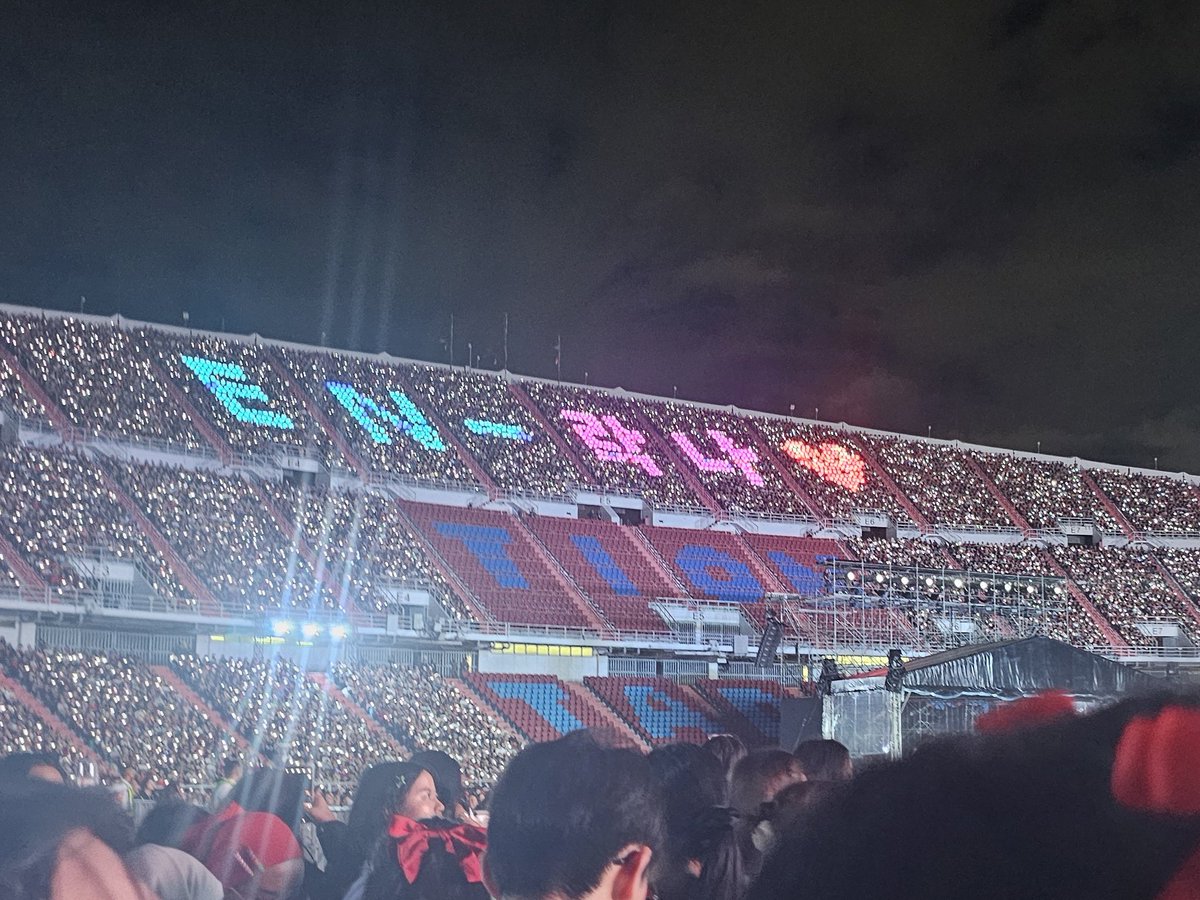 babe6lue⁷ tweet media