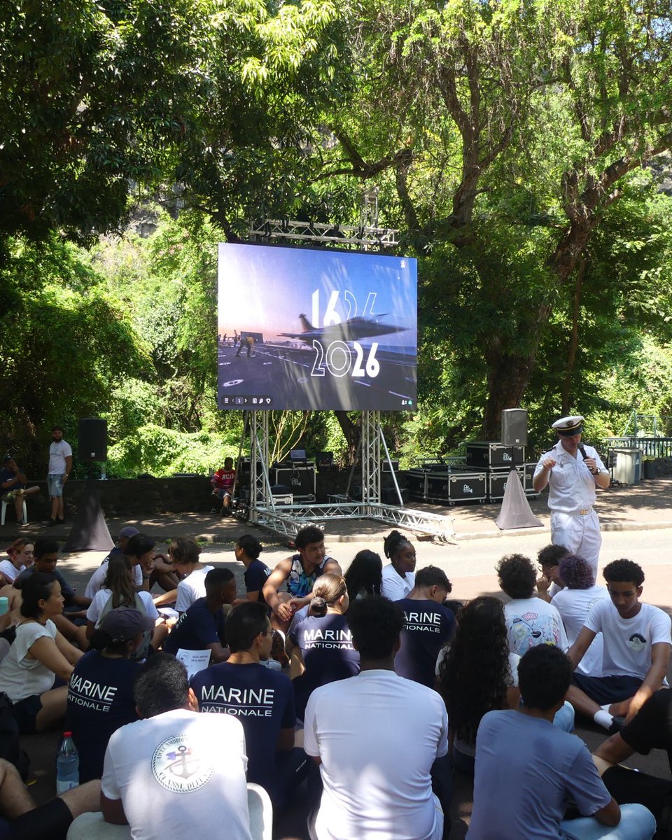 Marine nationale tweet media