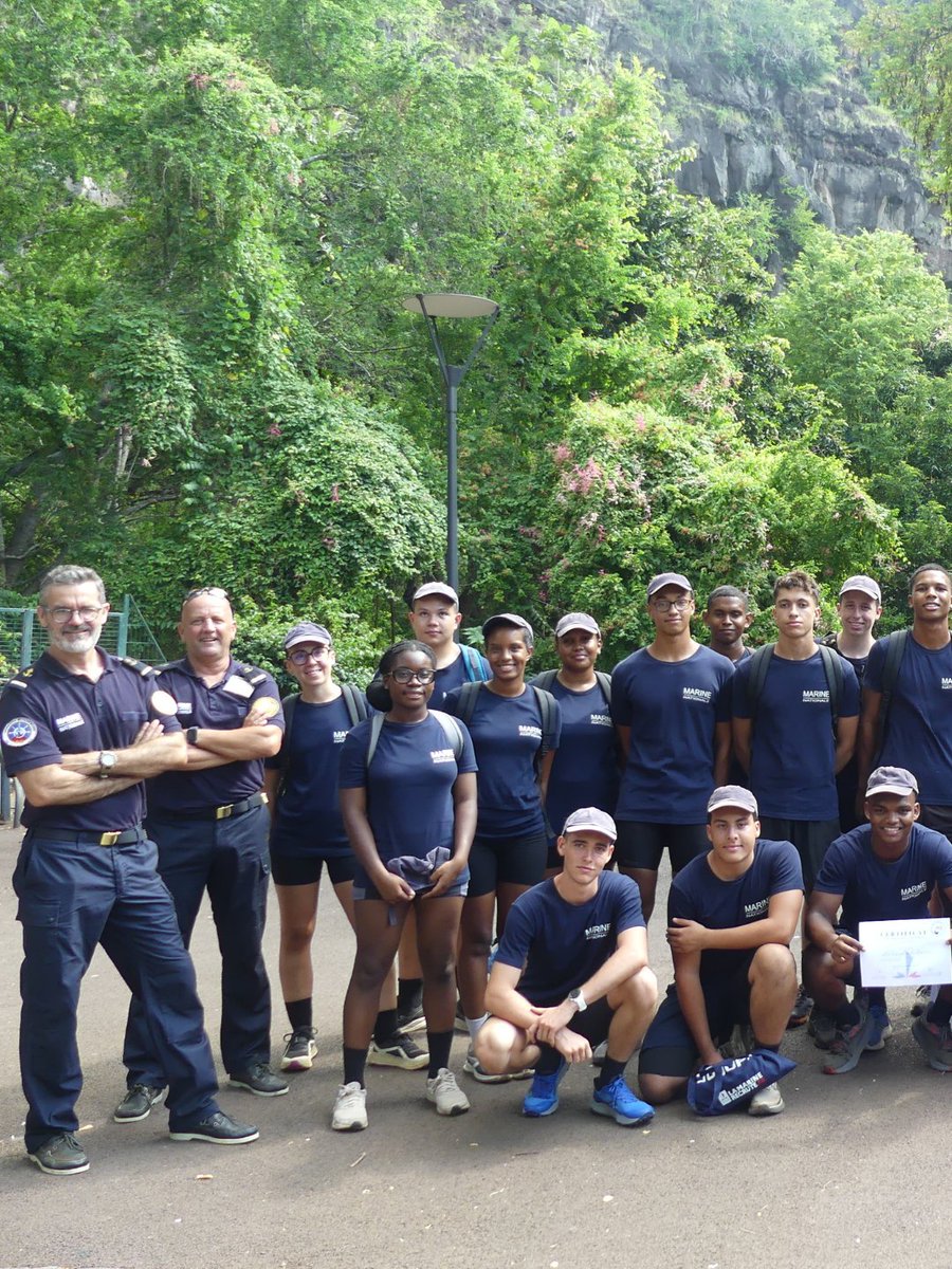 Marine nationale tweet media