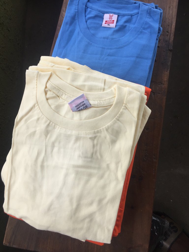 T-shirtfrommakis tweet media