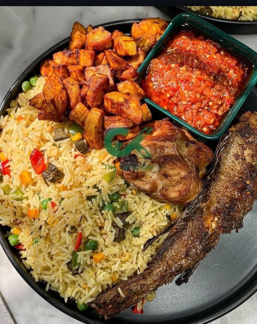 AndyJnr ° Umaru tweet media