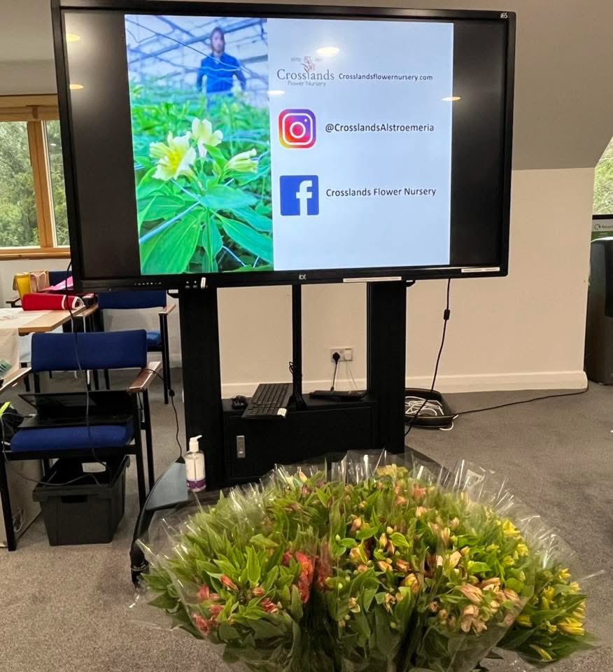 Crosslands Flower Nursery👨‍🌾🌿 tweet media