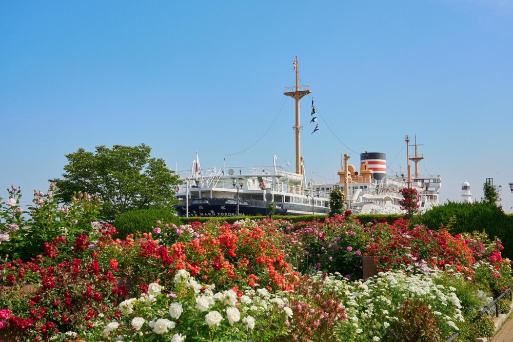 Fashion Press tweet media