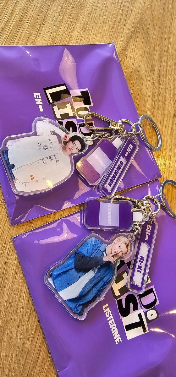 ののののん tweet media