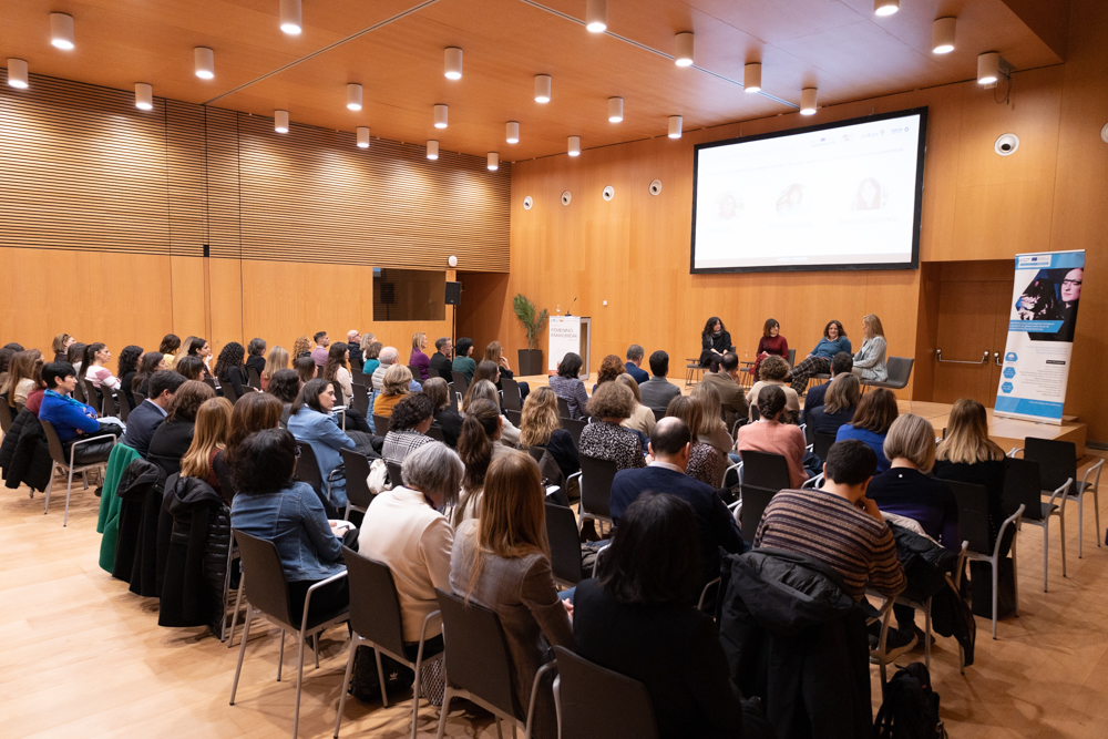 DEBUTING project tweet media