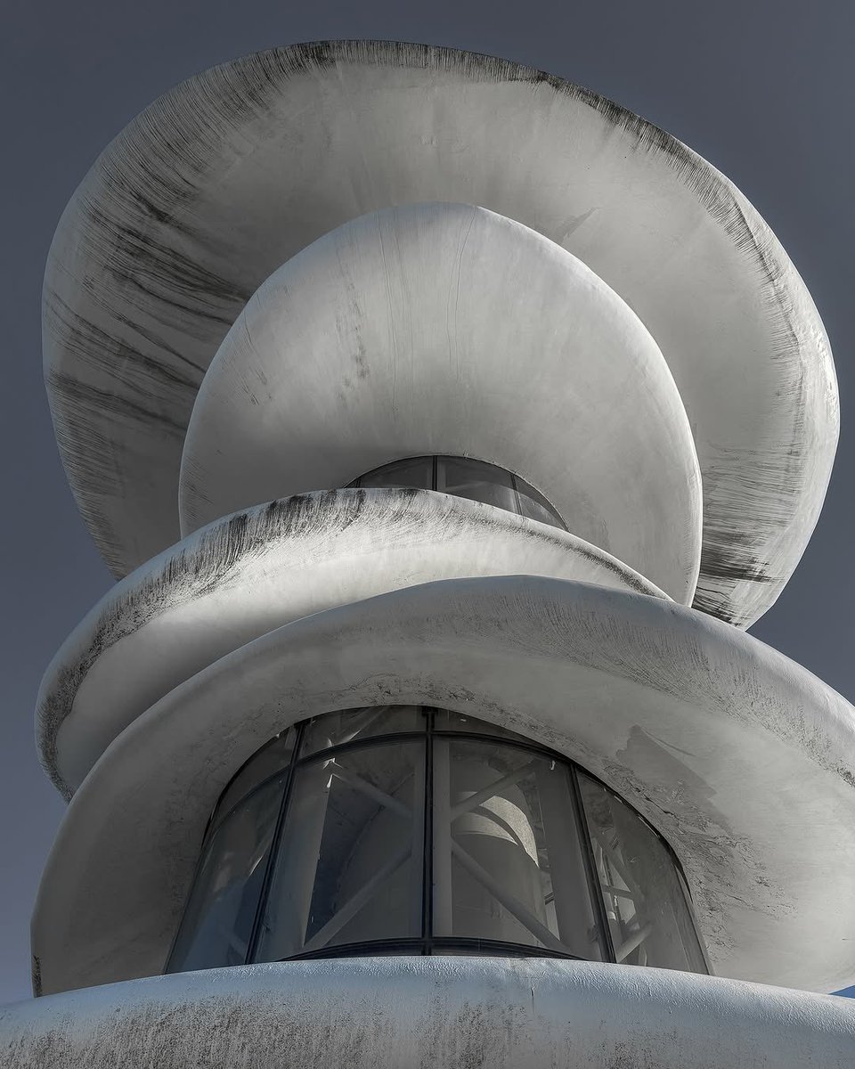 Fľøkï tweet media