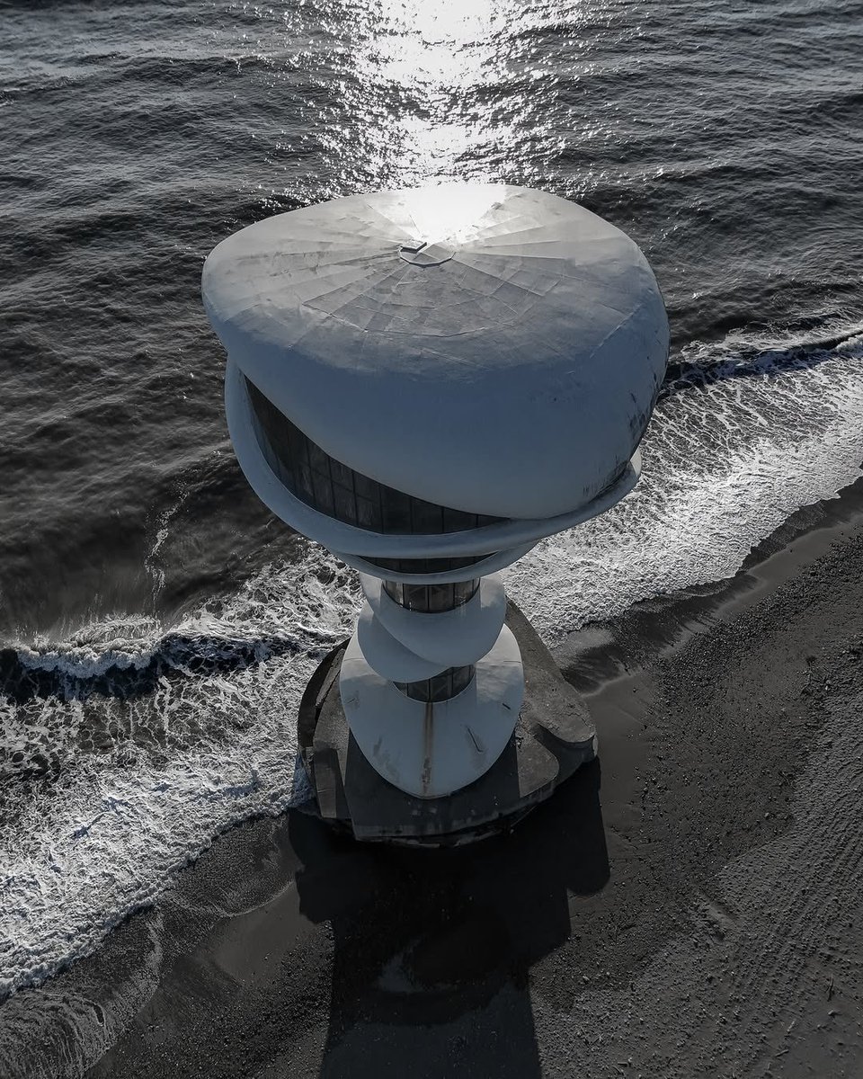 Fľøkï tweet media