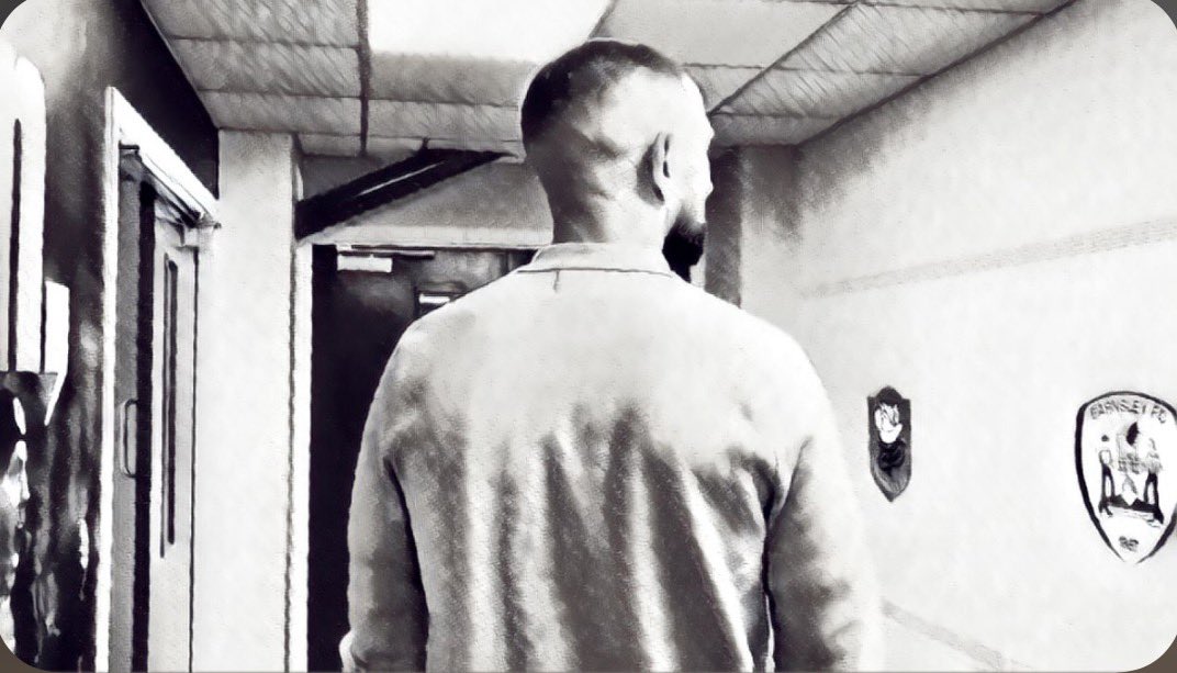 🅰️nt 🆑are tweet media