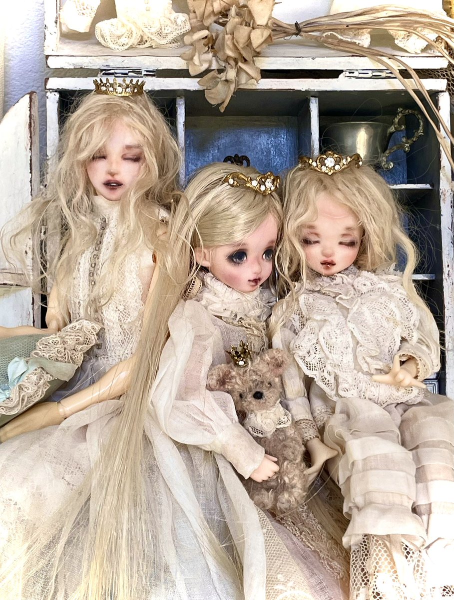 Robin's Egg_akira tweet media