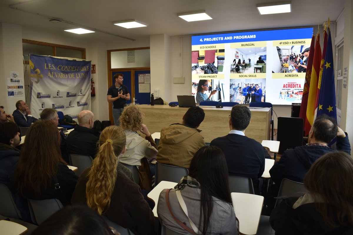 educaINEE's tweet photo. La 35 reunión de la red #NESLI de @OECDEduSkills finalizó con la visita al @iescondestable en Illescas. Muchas gracias a su equipo docente y a @educajccm por facilitarnos esta experiencia: innovación en #FP y conexión con el territorio, claves de su éxito https://t.co/YEQSVbd6kw