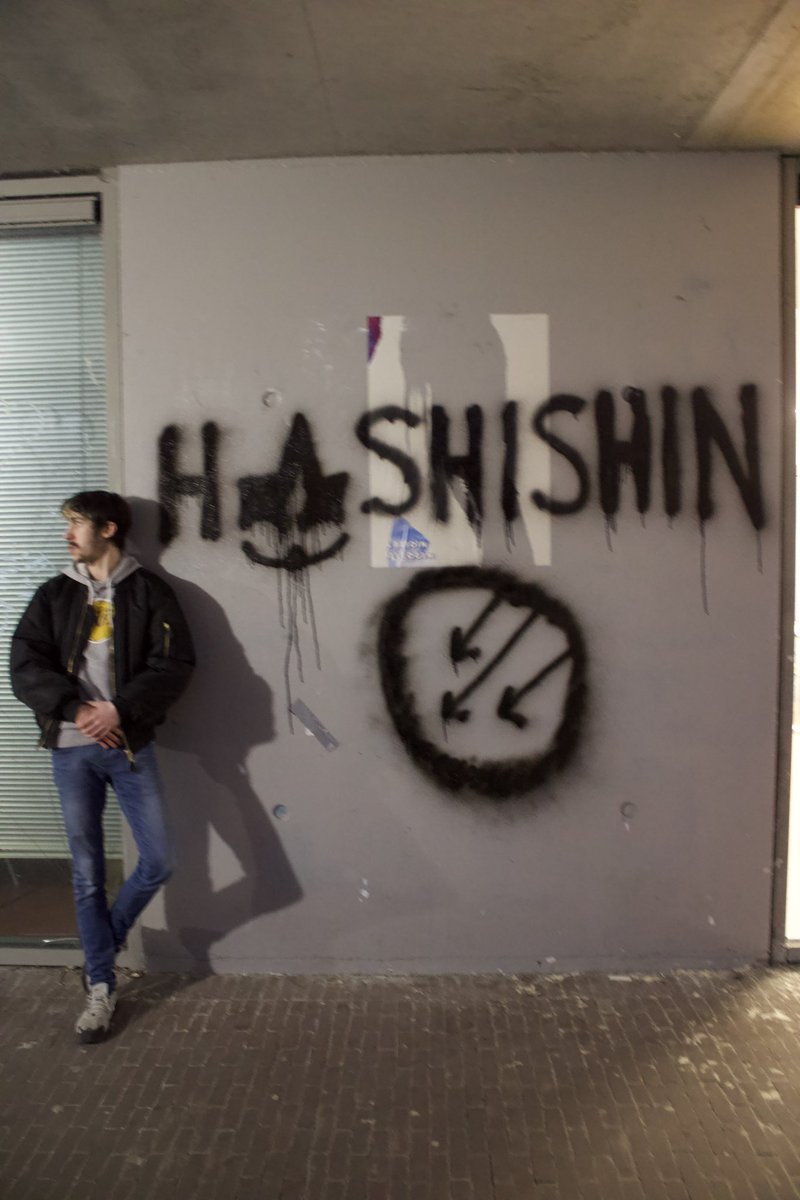 AntifaHashishin's tweet photo. Nope. 😎↙️↙️↙️ #HASHISHIN https://t.co/4GJFSgAYkD