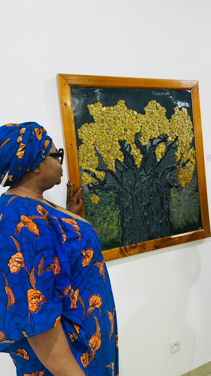 Dr. Kayi Dogbe tweet media