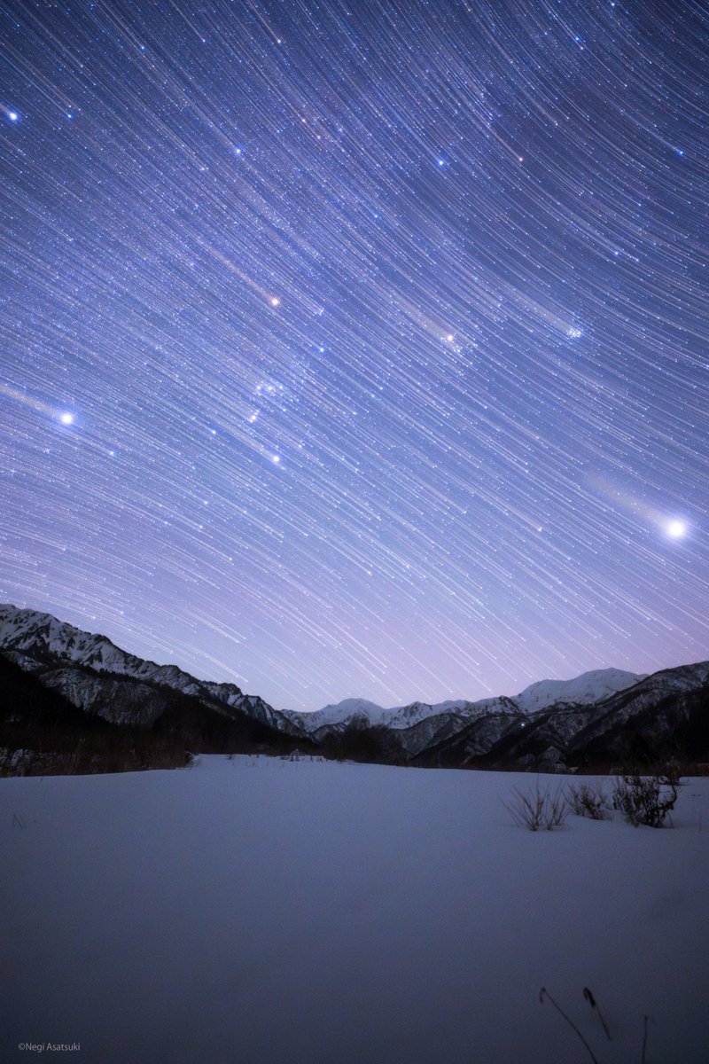 めぐる星空