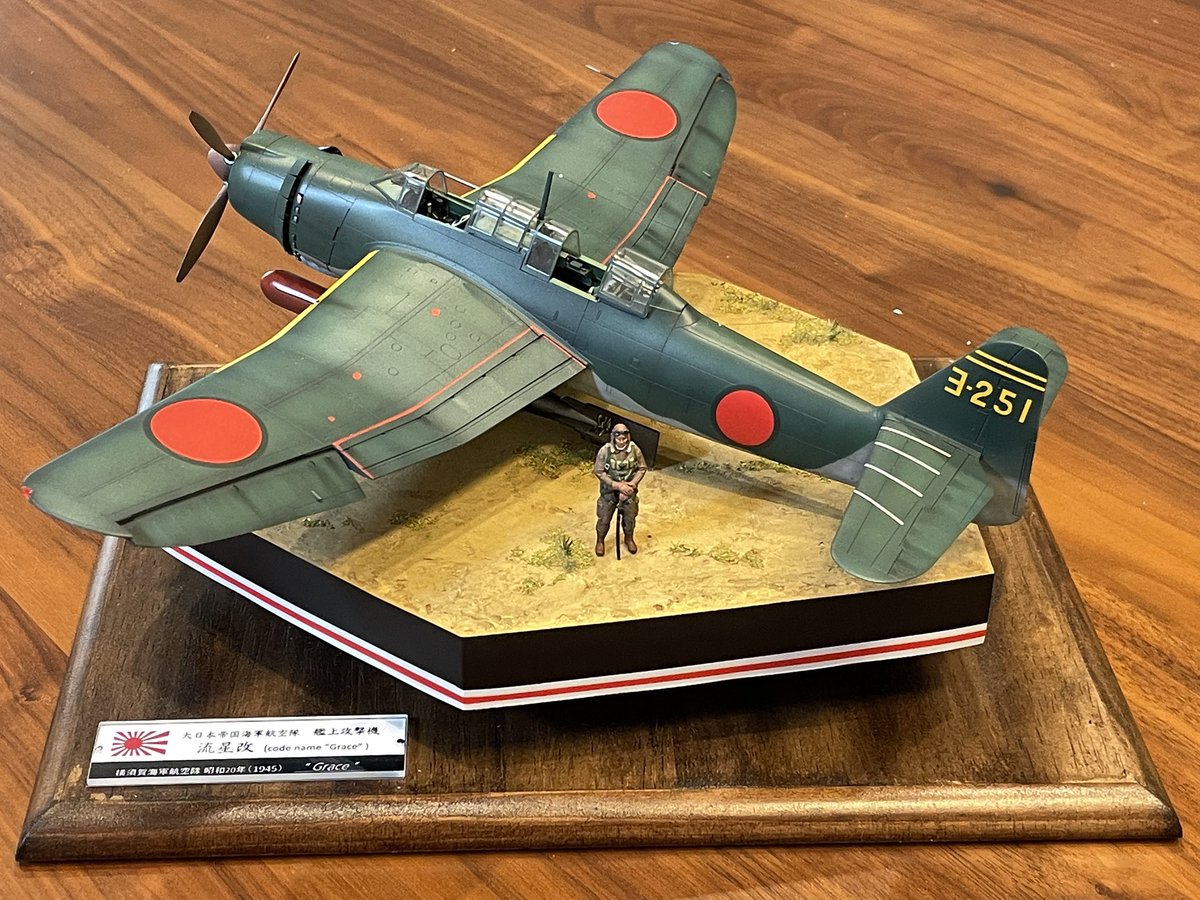 neo25100714's tweet photo. #飛行機の背中だけで100イイネ目指す
後ろ姿みると
ム○ムラ
します❗️ https://t.co/iYx2Bg57AO