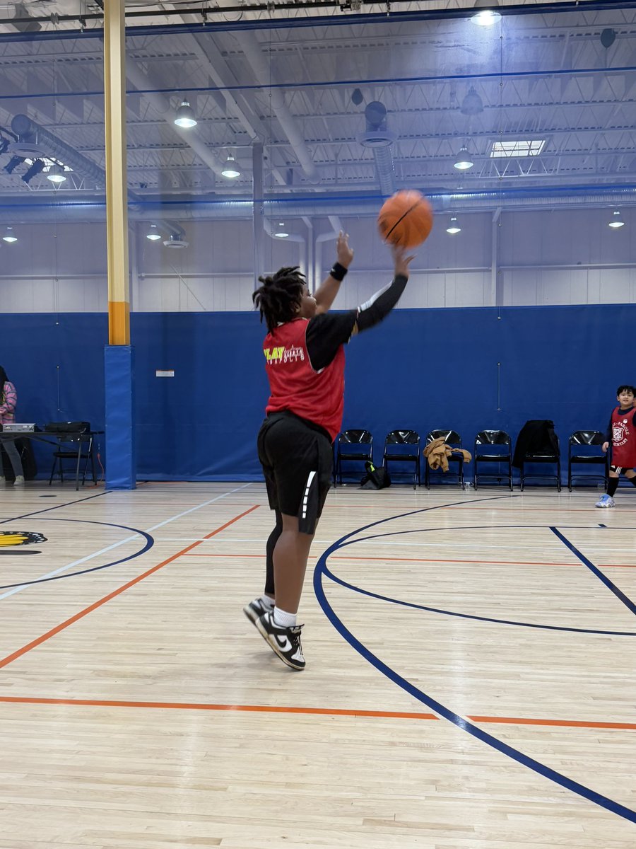 Mills Parole tweet media