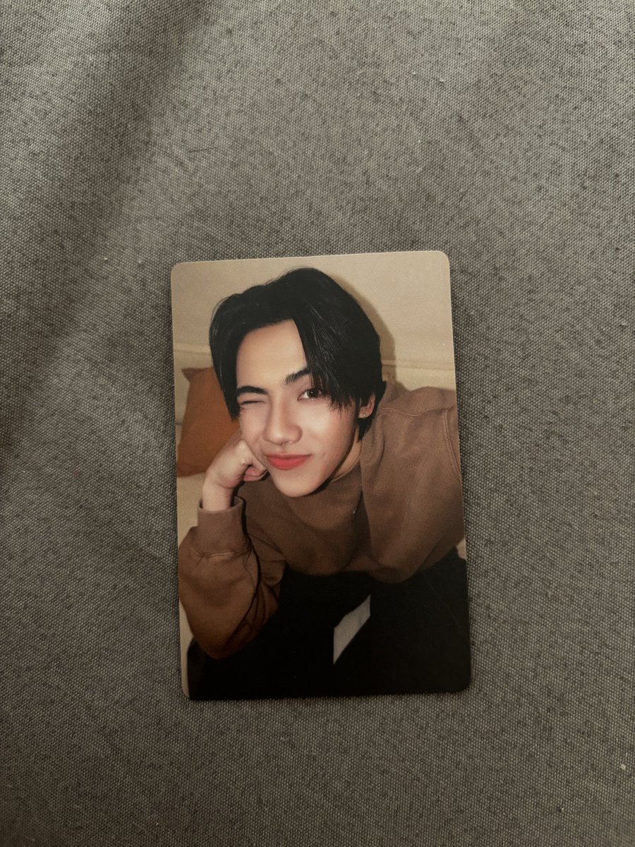 P.charat2P tweet media