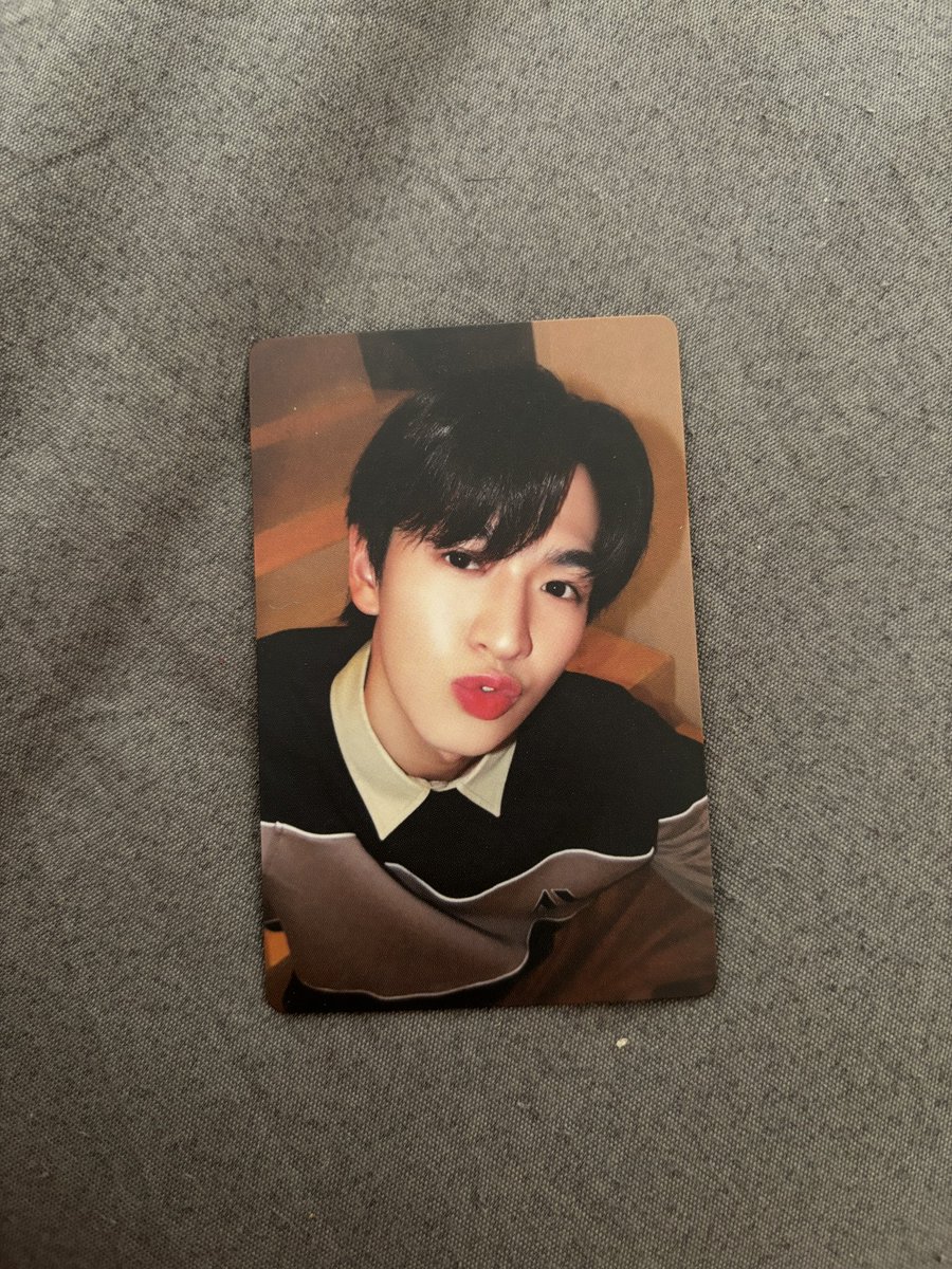 P.charat2P tweet media