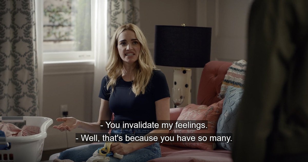 Random TV Screenshots tweet media