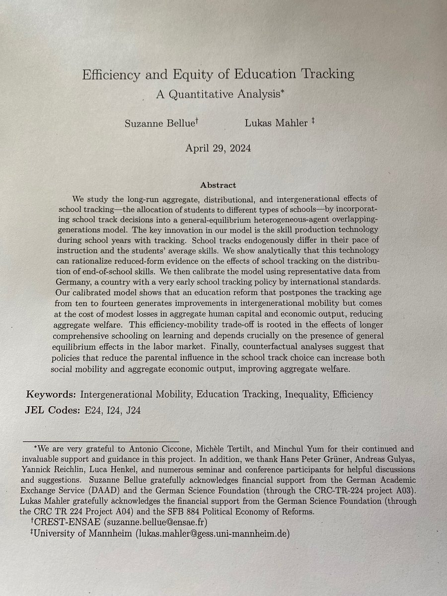 Hartmut Esser tweet media