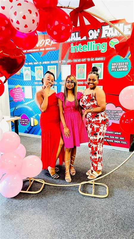 Intelling_Ltd's tweet photo. More Valentine's Day throwbacks! 😍

(2/2) 

#ValentinesDay https://t.co/njV1vdjDEc