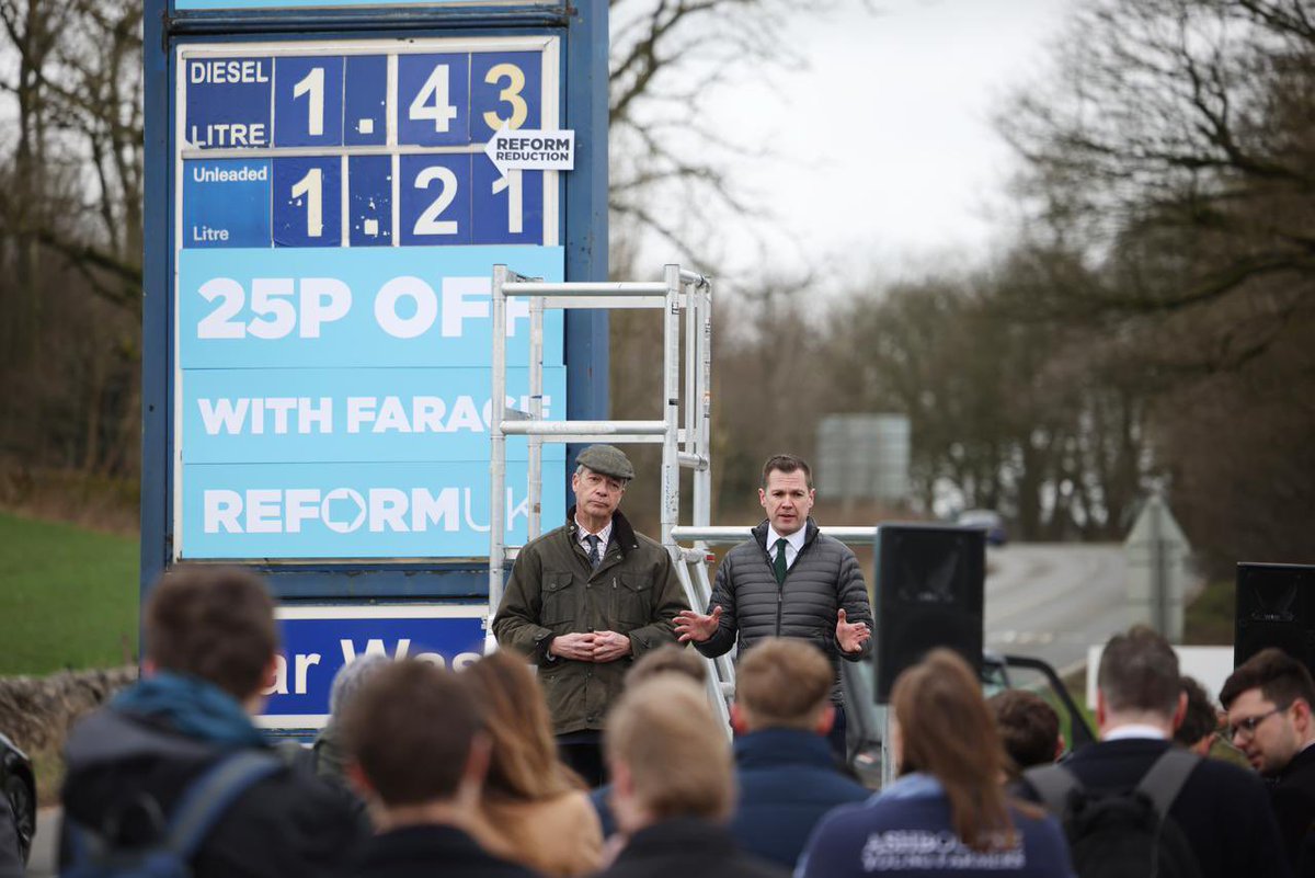 Nigel Farage MP tweet media