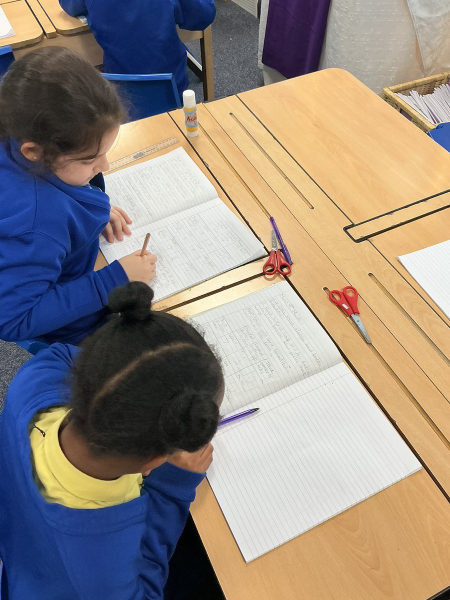 StMaryB17's tweet photo. Does toast always land butter-side down? #Y4 designed a test   with prediction, test and conclusion and tested it too! #Science #ScienceWeekUK #RRSA #Art29 https://t.co/j9kLlQhPLW