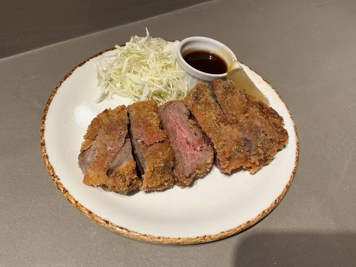 Dining 258 tweet media