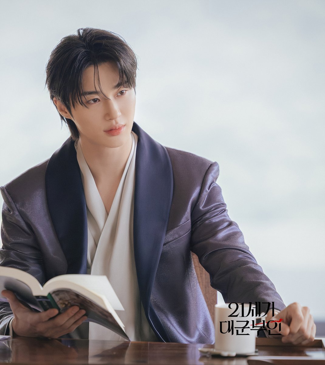 다른 착장 사진도 주세요 제발 다른 착장 사진도 주세요 제발