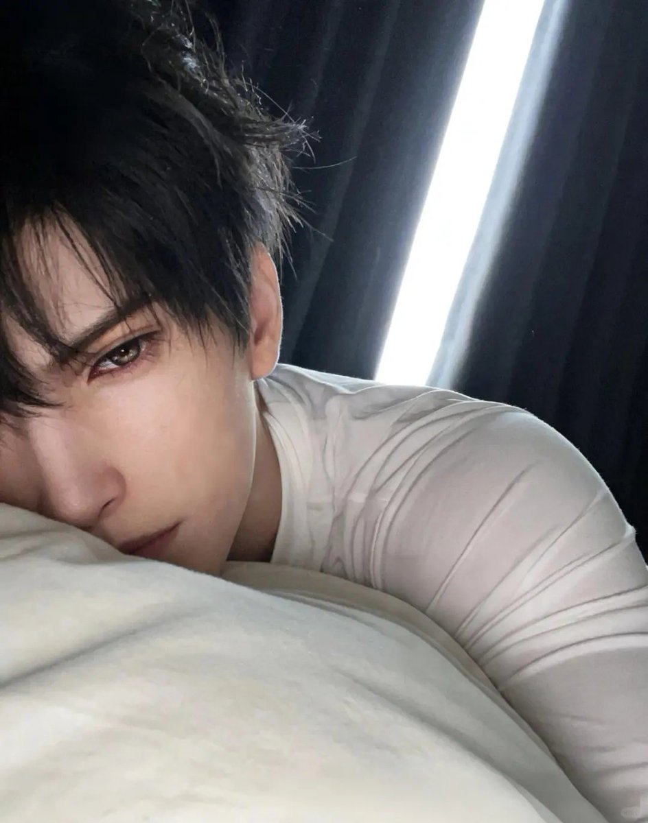 Chinatsu_0311's tweet photo. 他の四人

#恋と深空 #LoveandDeepspace https://t.co/7u8nggHUah