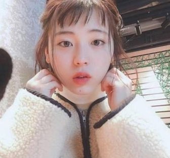 Mine73228441's tweet photo. 子供は明るいです、しかし子供は冷たいです 🥶 https://t.co/7tj7wabC10