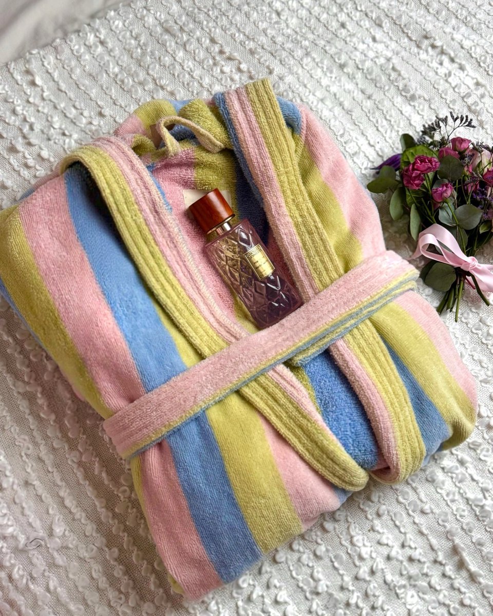 Orchard Square tweet media