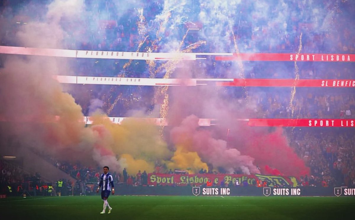 ultrasbenfica__'s tweet photo. https://t.co/Abpk41rygq