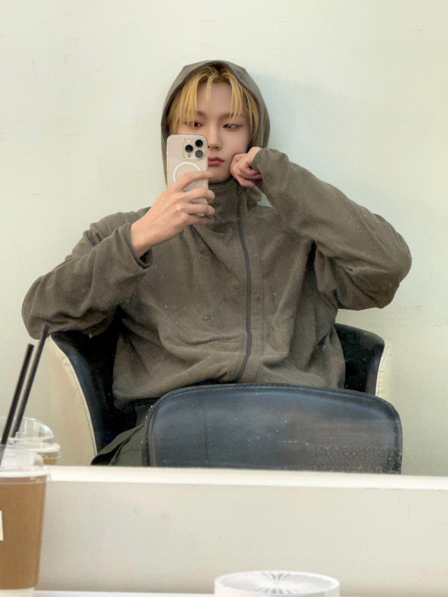 slow박울먹 tweet media