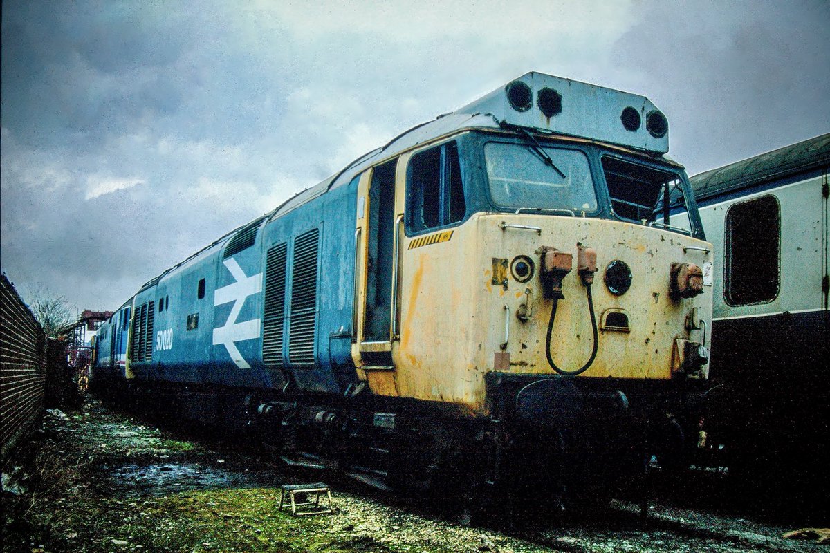 Miles and Chains tweet media