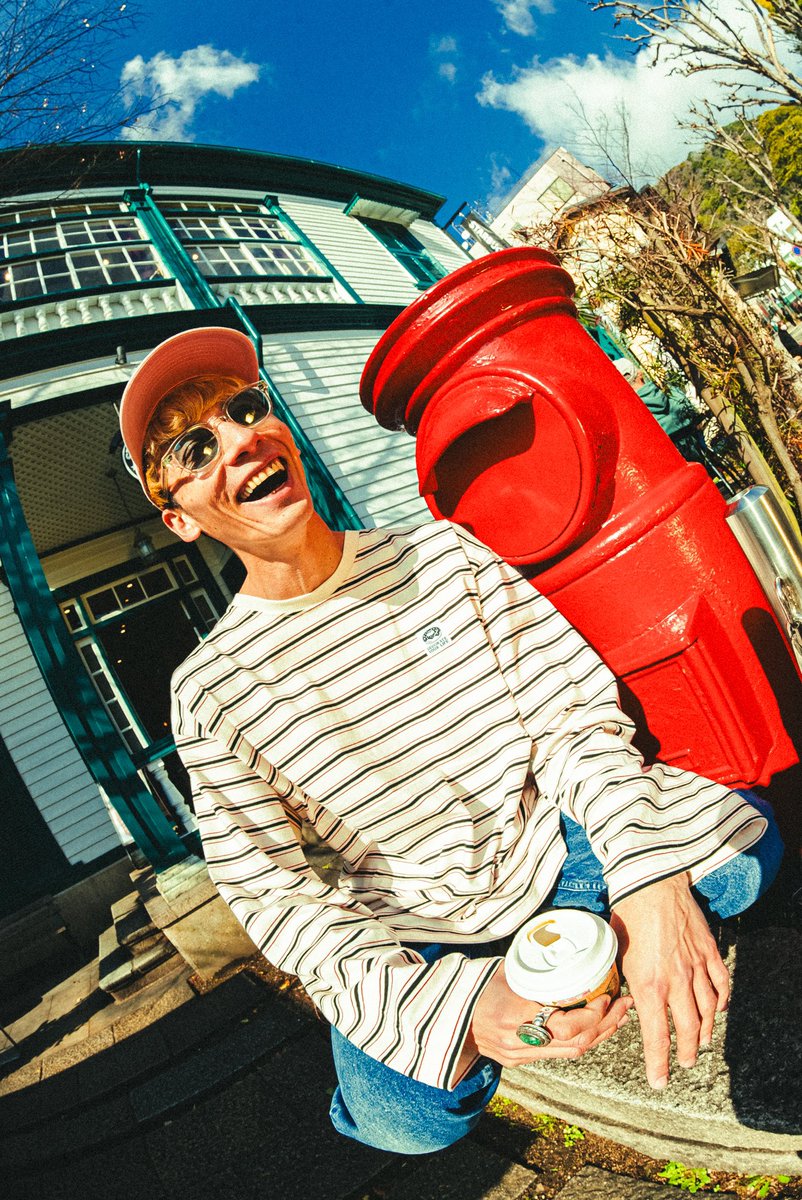 DECORATE YOUR LIFE tweet media