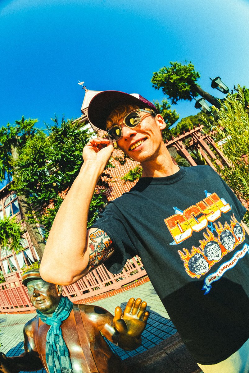 DECORATE YOUR LIFE tweet media