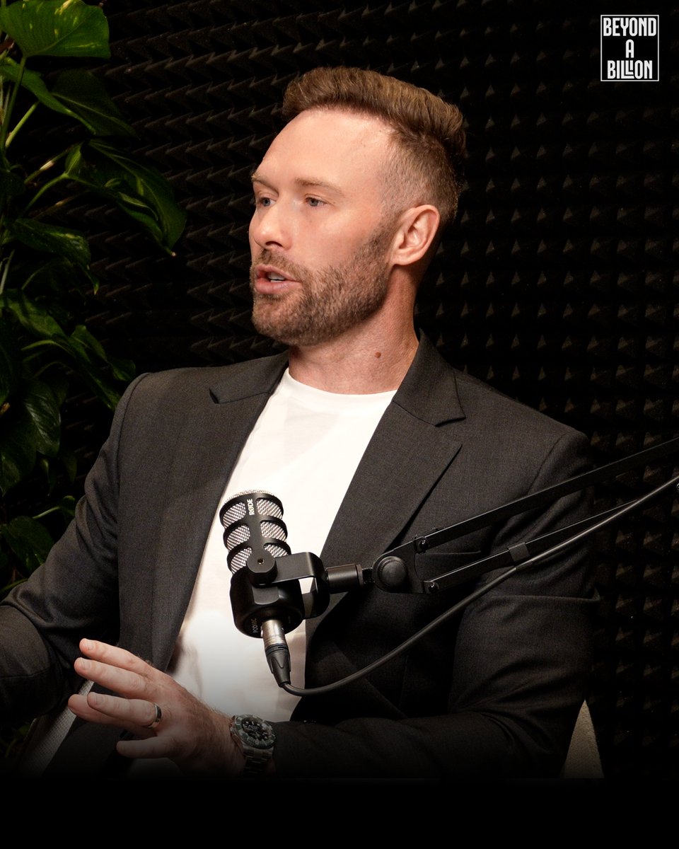 theMarkSellar's tweet photo. Episode 3: Beyond A Billion🎙️
In this episode, Meet Pronob Kerr ,A global retail strategist with deep experience in international consumer markets.
Subscribe 👉 https://t.co/BJGhYSQrna

#marksellar #beyondabillion #marksellarpodcast #indianstartup #IndianSports #TechRevolution https://t.co/u1TVXw2Aam