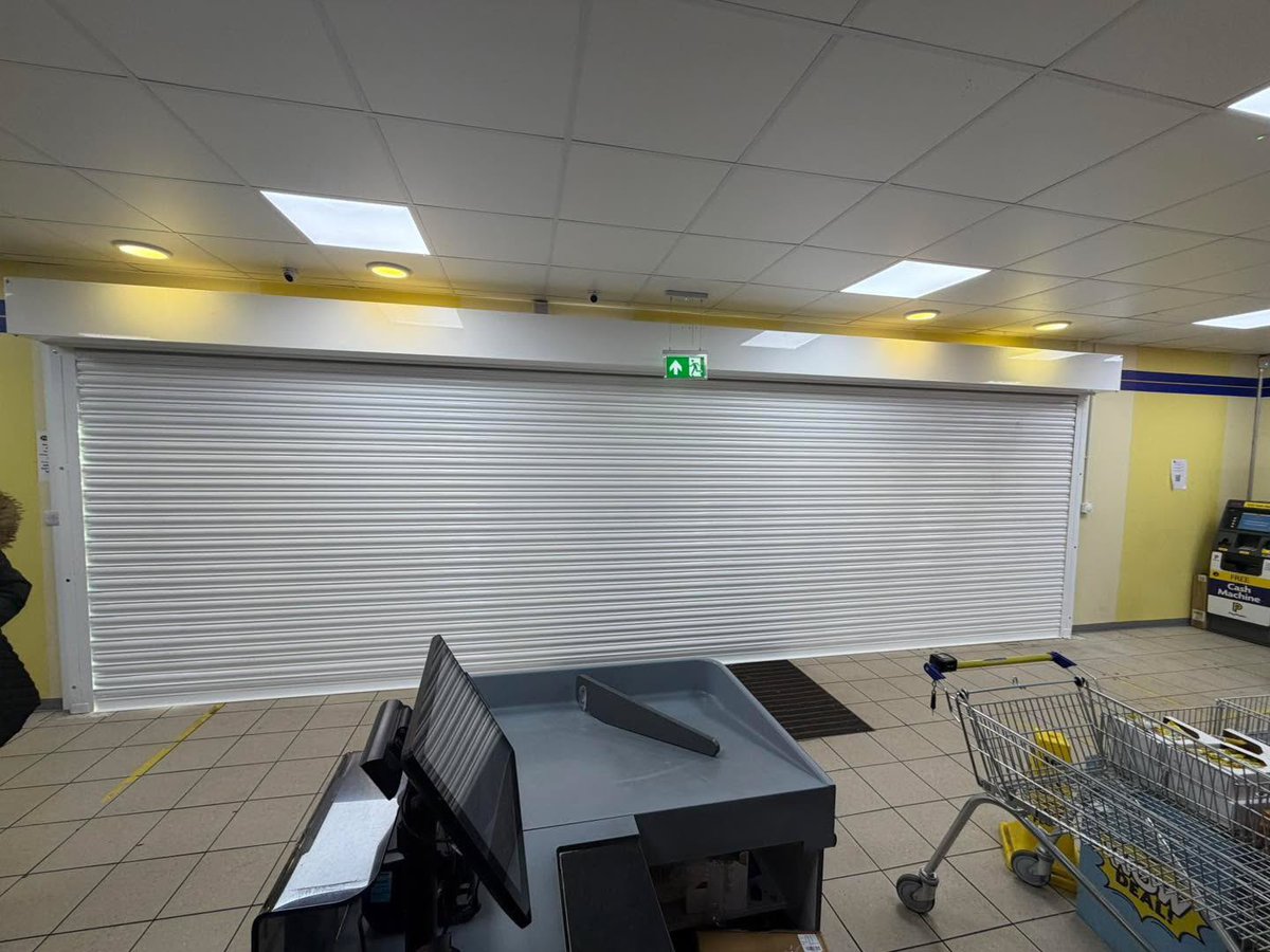 EYS Roller shutters tweet media