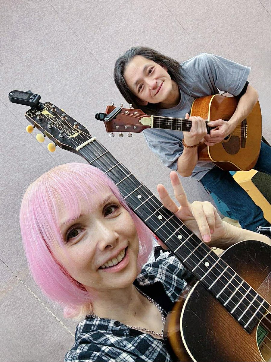 PINKY DOODLE POODLE tweet media