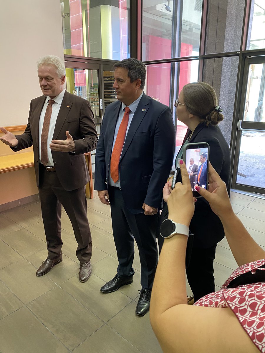 Andreas Peschke tweet media