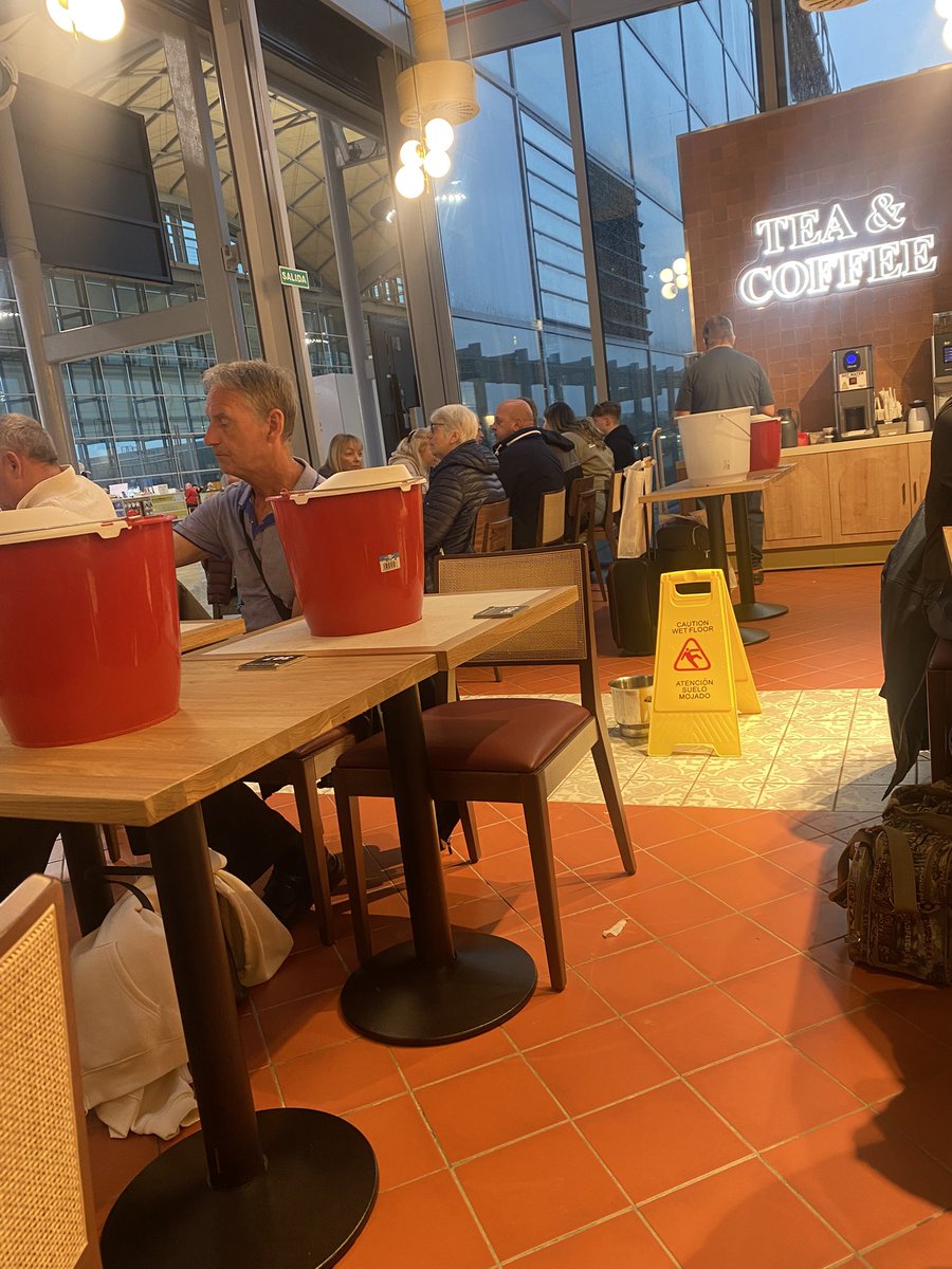 CoachmakersArmsHanley tweet media