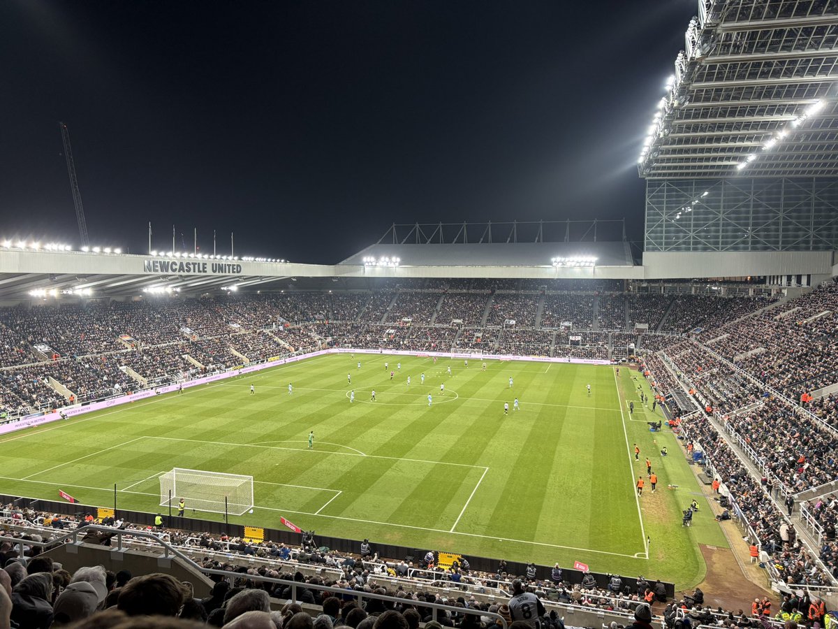 Ross’s football adventures tweet media