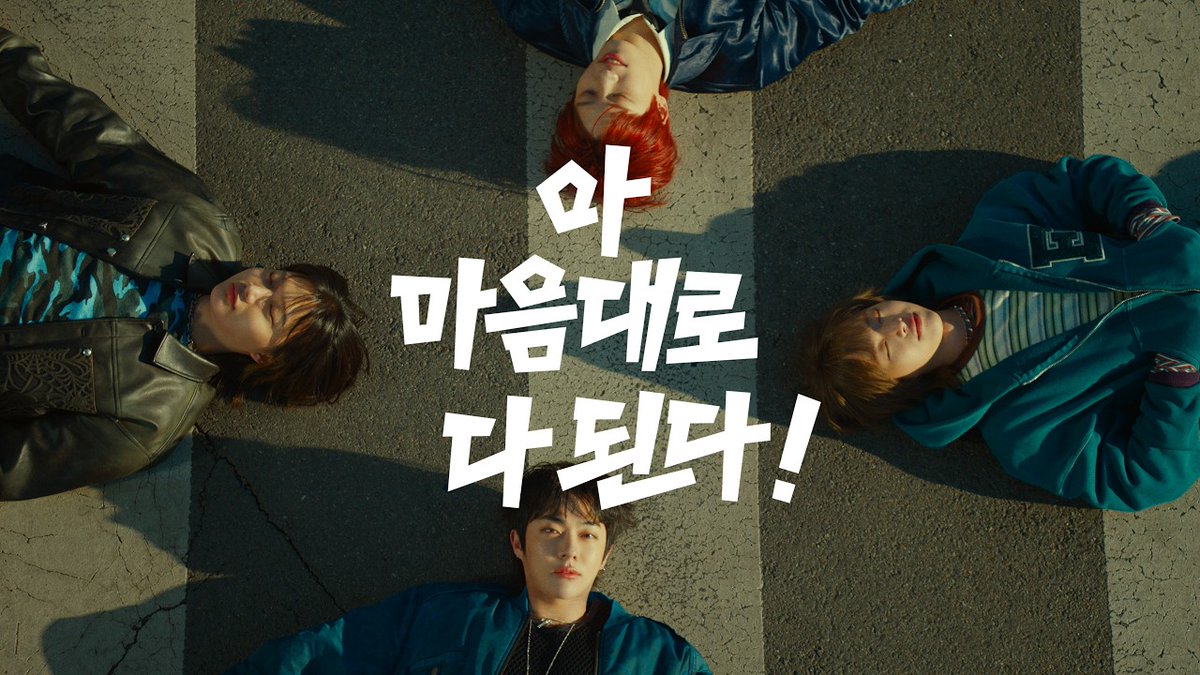 “Larilah engkau ke mana hatimu memanggil” adalah kalimat terakhir yang mereka dengar. Kini <RUN RUN RUN> dan ‘Oh Perfect!’ sudah bisa dinikmati oleh semua khalayak. Mari lari bersama-sama!

★, youtu.be/iiHXtBLfMcw.