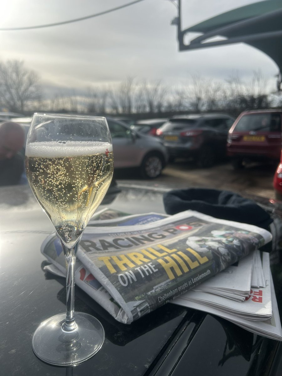 Harry Smith tweet media