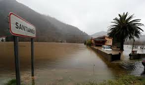 ProteRiba's tweet photo. El río Sella es parte de nuestra identidad como pueblo. Lo conocemos, lo queremos… pero también debemos respetarlo.
Las lluvias intensas pueden hacer que cambie de carácter en cuestión de horas.
Recuerda las señales de alerta que el propio río te manda antes de una crecida. https://t.co/N1iAWGPmMF