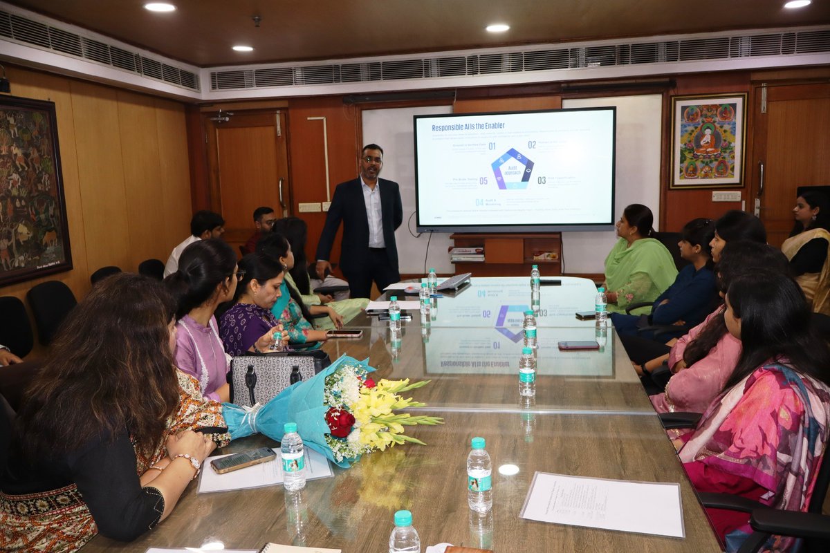 NMDFCIndia's tweet image. #P60: NMDFC celebrated #InternationalWomensDay2026. Dr. Abha Rani Singh, IRS, CMD NMDFC, presided over the function. Prof. @syeedun from @jamia_hamdard delivered a lecture on women’s empowerment. Mr. Abhas Bhardwaj from @KPMG spoke on AI in official work.
#GiveToGain @MOMAIndia