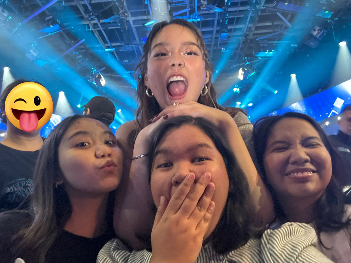 teamlellaofc_'s tweet photo. “Uyyy kanina pa kayo dito 3am, uwi na po kayo at mag pahinga.” 🥹💜

Kahit 24hrs kapa dyan cous, basta ikaw! 

#LellaFord | @lellaford_ https://t.co/co9r0Tex5t